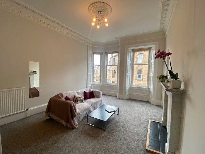 4 Bedroom Flat To Rent In () Polwarth Gardens, Edinburgh, EH11