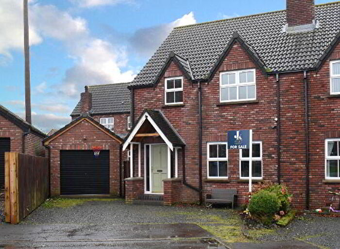 3 Bedroom Semi-Detached House For Sale In Princetoon Point, Portavogie, BT22