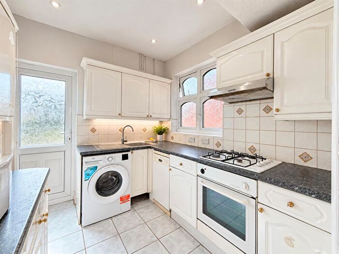 3 Bedroom Semi-Detached House To Rent In Shelley Crescent, Hounslow, TW5