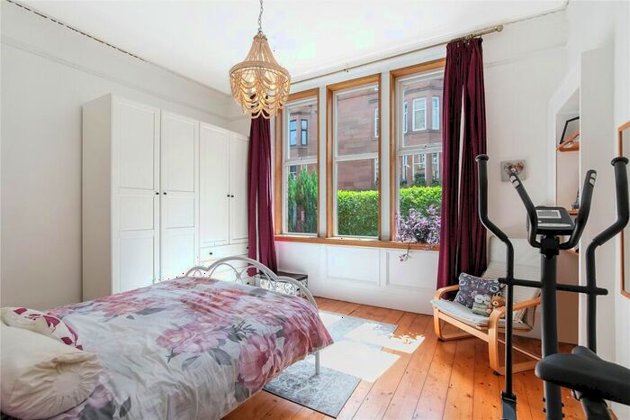 2 Bedroom Flat For Sale In Florida Street, Mount Florida, Glasgow, G42