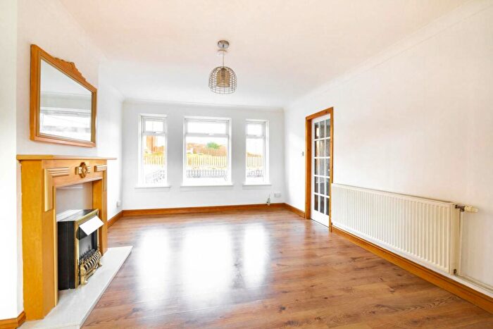 3 Bedroom Terraced House For Sale In Danestone Place, Bridge Of Don, Aberdeen, AB23