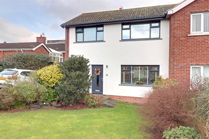 3 Bedroom Semi-detached House For Sale In Dixon Park, Bangor, BT19