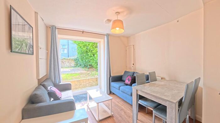 4 Bedroom End Of Terrace House To Rent In Inverness Road, Brighton, BN2