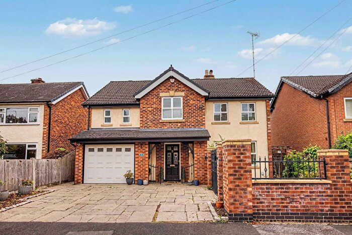 5 Bedroom Detached House For Sale In Apsley Grove, Bowdon, WA14