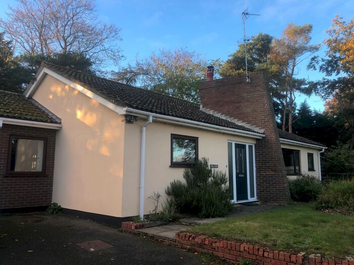 3 Bedroom Detached Bungalow For Sale In Grimstone End, Pakenham, Bury St. Edmunds IP31