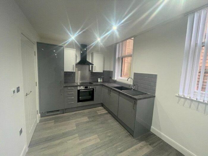 1 Bedroom Flat To Rent In Peckover Street, Bradford, BD1