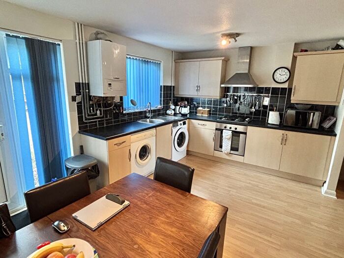 3 Bedroom Terraced House For Sale In Park Road, Wigston, Leicestershire., LE18