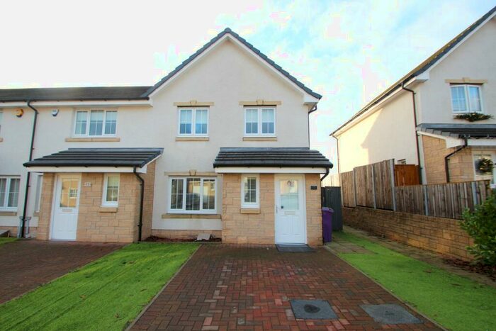 3 Bedroom House To Rent In Penicuik Street, Carntyne, G32