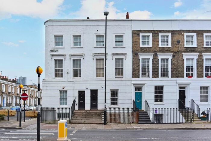 2 Bedroom Apartment To Rent In New North Road, London, N1