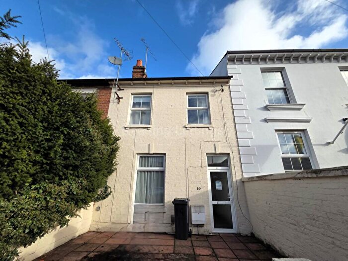 6 Bedroom Terraced House To Rent In Sidmouth Street, Reading - Ideal For London Road Campus, RG1