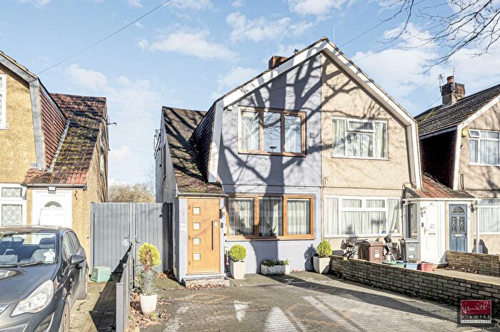 2 Bedroom Semi Detached House For Sale In The Drive, Feltham, TW14