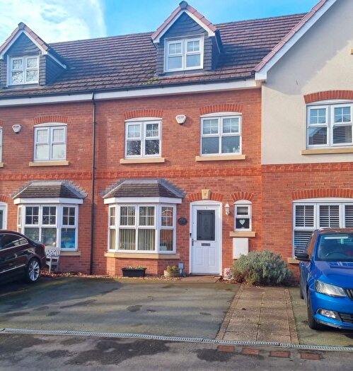 4 Bedroom Terraced House For Sale In Llys Onnen, Llandudno Junction, LL31