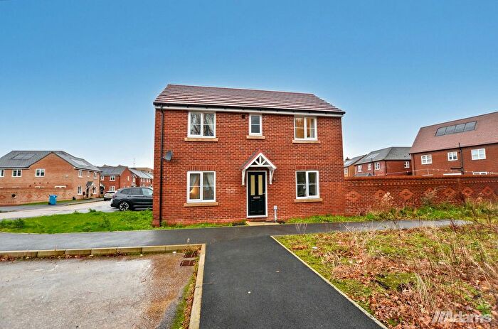 3 Bedroom Detached House For Sale In Grantchester Close, Sandymoor, WA7