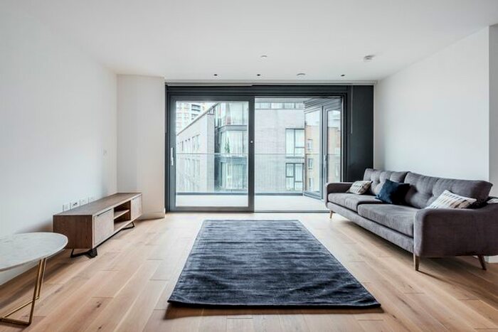 1 Bedroom Flat To Rent In Jaspers Walk, London, N1
