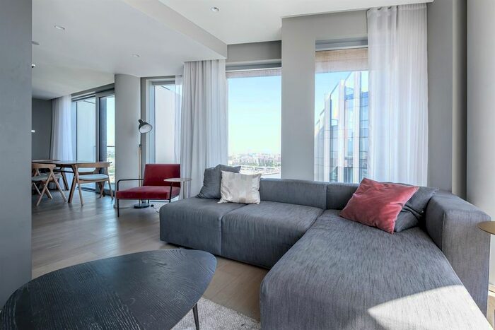 3 Bedroom Flat To Rent In No., Upper Riverside, Cutter Lane, Greenwich Peninsula, SE10