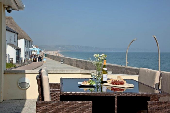 2 Bedroom Flat For Sale In Kellaton, Kingsbridge, TQ7