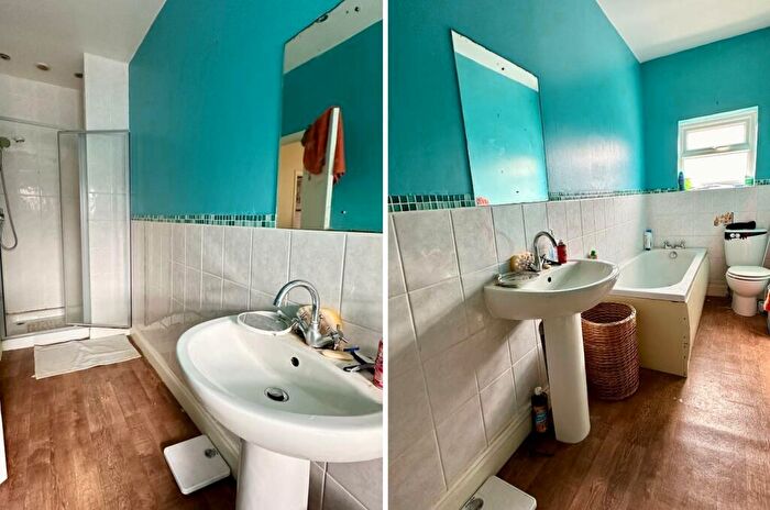 2 Bedroom Terraced House For Sale In Aintree Road, Blackpool, FY4