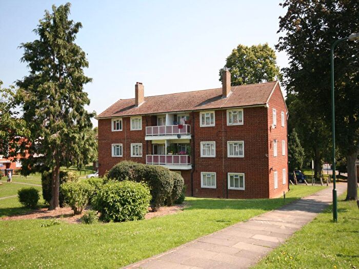 2 Bedroom Flat To Rent In Kings Drive, Wembley Park, HA9