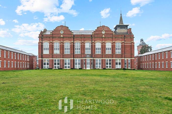 2 Bedroom Flat For Sale In Beningfield Drive, London Colney, St. Albans, AL2