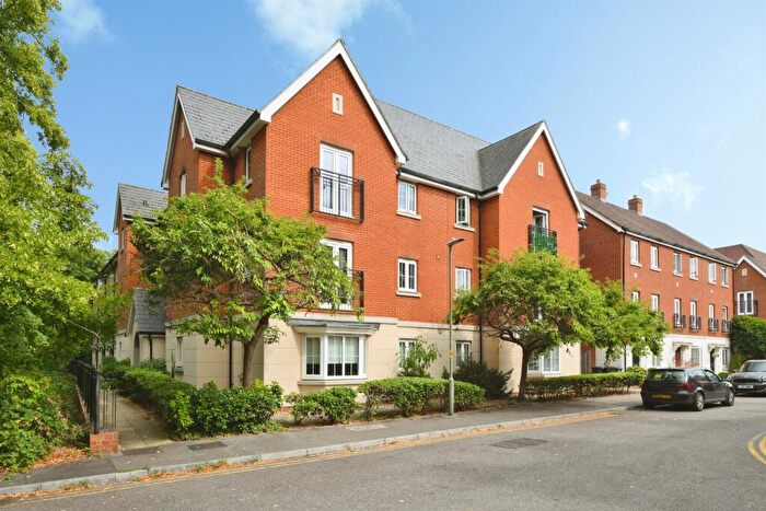 2 Bedroom Apartment For Sale In Sanville Gardens, Stanstead Abbotts, Ware, SG12