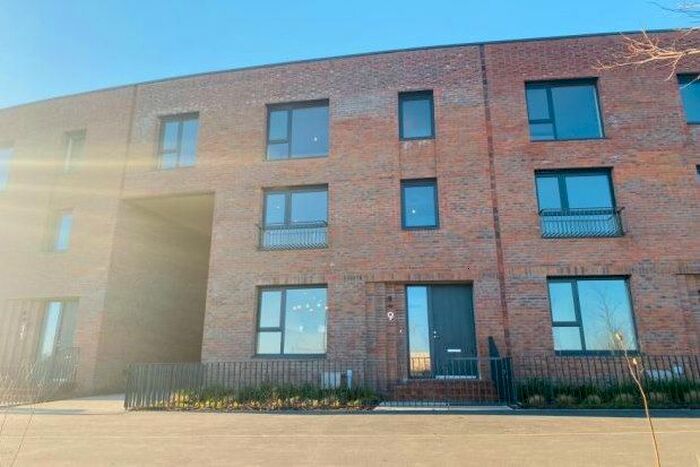 4 Bedroom Property To Rent In Fairlawn Avenue, Bristol BS34