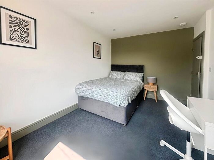 1 Bedroom Property To Rent In Leslie Road, Gillingham, Kent, ME7