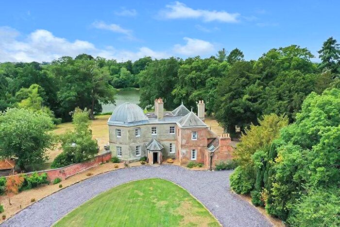 7 Bedroom Detached House For Sale In A Truly Unique Lakeside Property, CV3