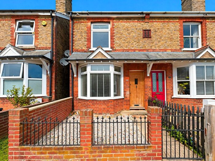 2 Bedroom Character Property For Sale In Vicarage Road, Chelmsford, CM2
