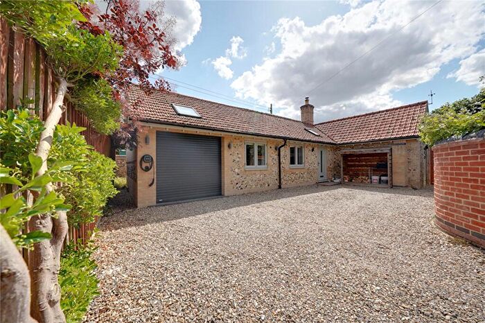 2 Bedroom Bungalow For Sale In The Street, Barton Mills, Bury St. Edmunds, Suffolk, IP28