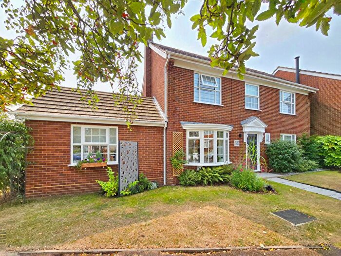 4 Bedroom Detached House For Sale In George Street, Maulden, Bedfordshire, MK45