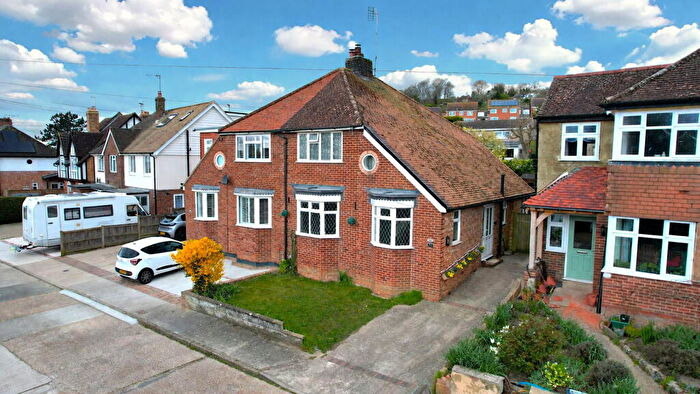 3 Bedroom Semi-Detached House For Sale In Orchard Valley, Hythe, CT21