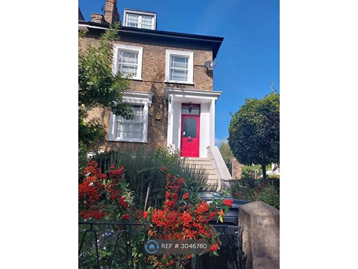 1 Bedroom Flat To Rent In Stratford Villas, London, NW1