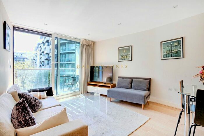 2 Bedroom Flat To Rent In Centurion Building, Chelsea Bridge Wharf, London, SW11