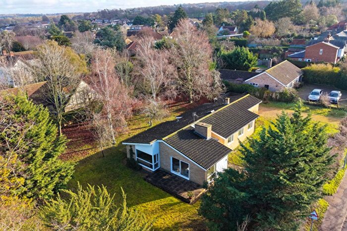 4 Bedroom Detached House For Sale In Woodditton Road, Newmarket, CB8