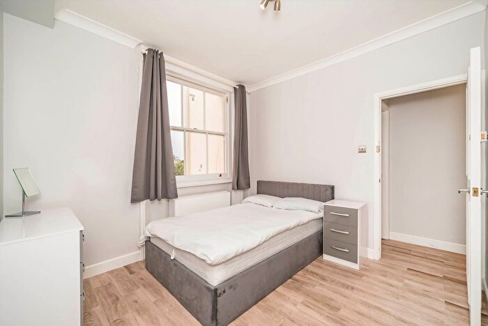 3 Bedroom Flat To Rent In Stanhope Gardens, South Kensington, SW7