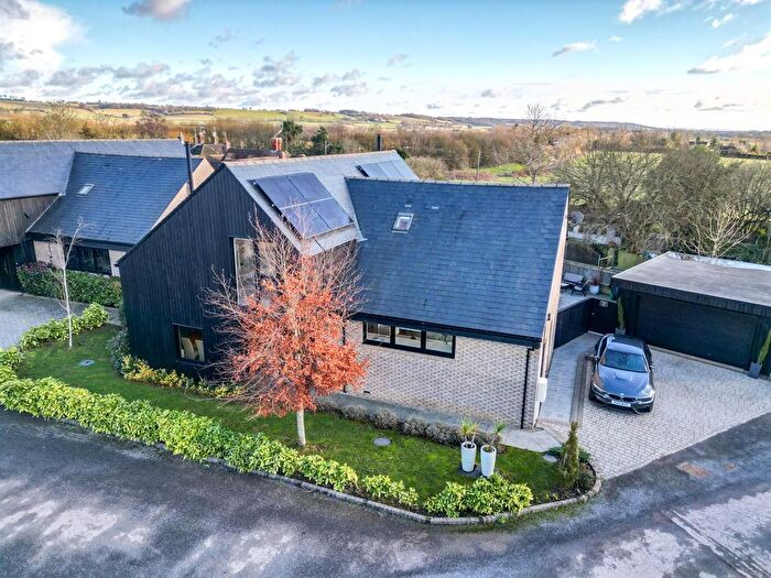 4 Bedroom Detached House For Sale In Burgess Fields, Lenham Heath, Maidstone, ME17