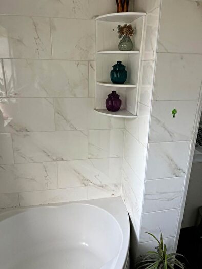 2 Bedroom Maisonette To Rent In Wembley, HA0