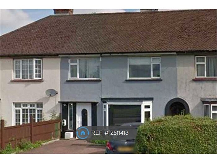 4 Bedroom Terraced House To Rent In Pursley Road, London, NW7