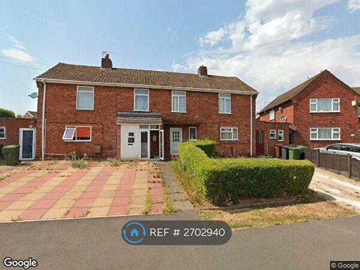 3 Bedroom Terraced House To Rent In Bishop Hall Crescent, Bromsgrove, B60