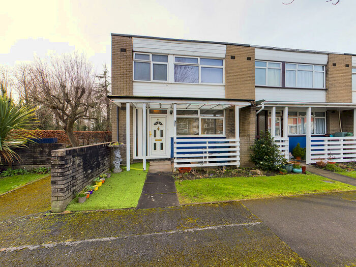 3 Bedroom End Of Terrace House To Rent In Nursery Road, Pinner, HA5