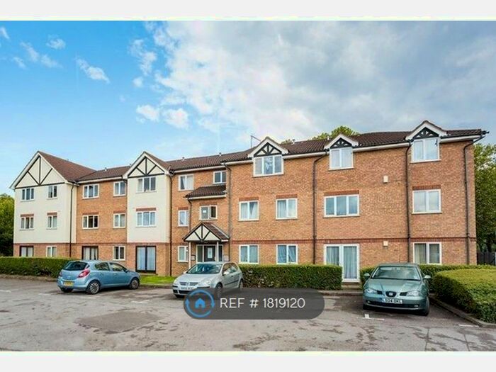 1 Bedroom Flat To Rent In Mavis Court, London, NW9