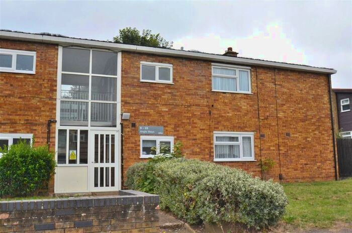 1 Bedroom Flat To Rent In Angle Ways, Stevenage SG2