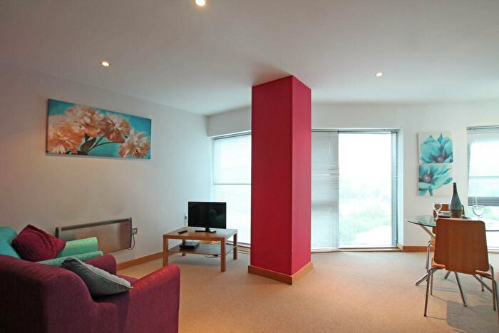 1 Bedroom Flat To Rent In Northern Lights, Victoria Mills, Salts, West Yorkshire, Shipley, BD17