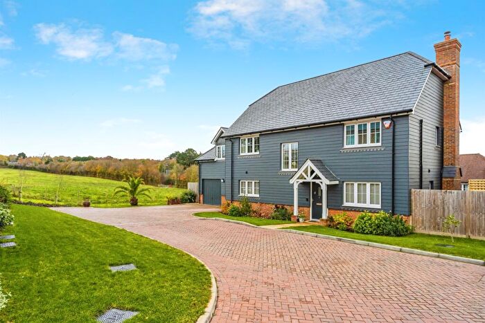 4 Bedroom Detached House For Sale In Walder Close, Bolney, Haywards Heath, RH17