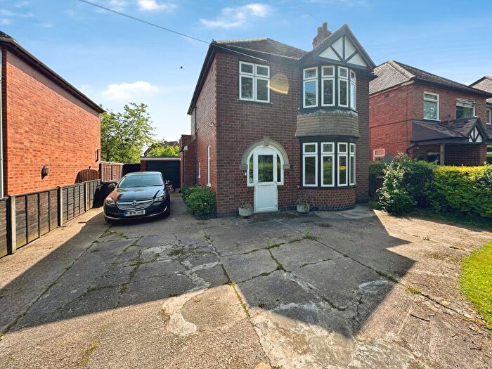 3 Bedroom Detached House For Sale In Knowles Hill, Rolleston On Dove, Burton-on-Trent, DE13