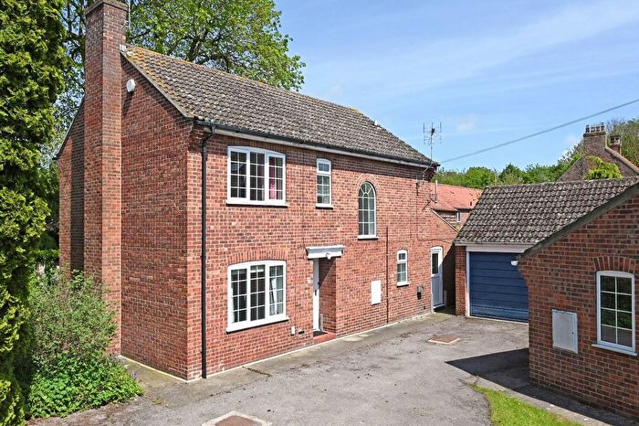 4 Bedroom Detached House To Rent In Palmes Close, Naburn, York, YO19