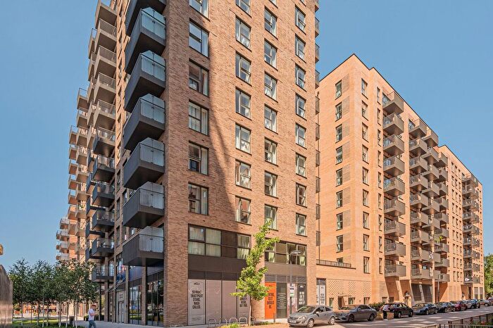 Studio To Rent In Uncle Colindale, Colindale, London, NW9