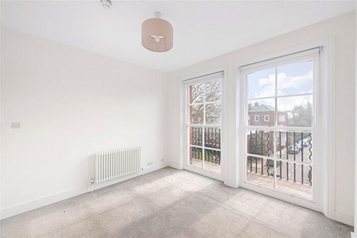 1 Bedroom Flat To Rent In Trafalgar Chambers, South Parade, London, SW3