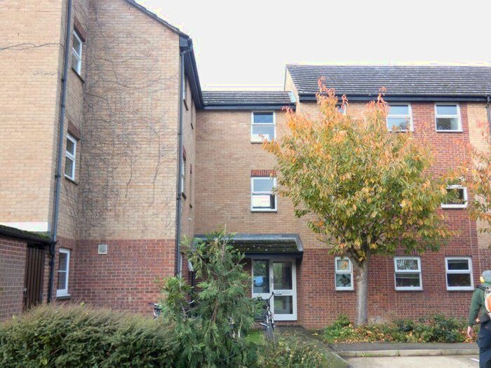 1 Bedroom Flat To Rent In William Smith Close, CB1