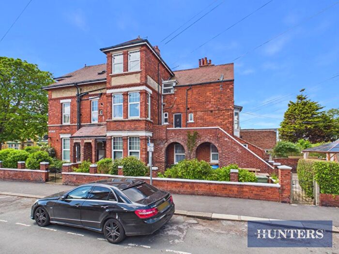 2 Bedroom Maisonette For Sale In Turmer Avenue, Bridlington, YO15